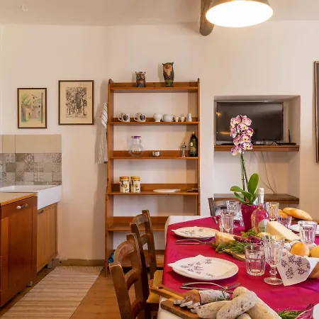 Casa vacanze Meri - Vna225 By Interhome